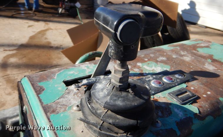 image for item MM9587 Whiteman HTH  power trowel