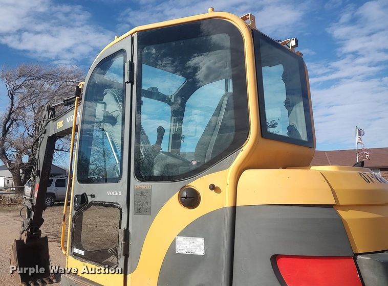 image for item MM9872 2007 Volvo ECR88  mini excavator