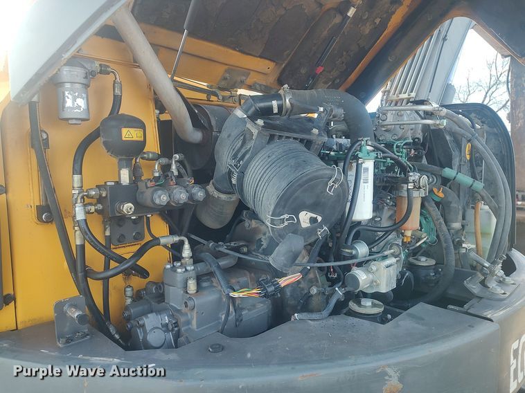 image for item MM9872 2007 Volvo ECR88  mini excavator