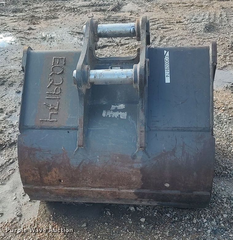 image for item MM9873 Volvo 11839752  excavator bucket