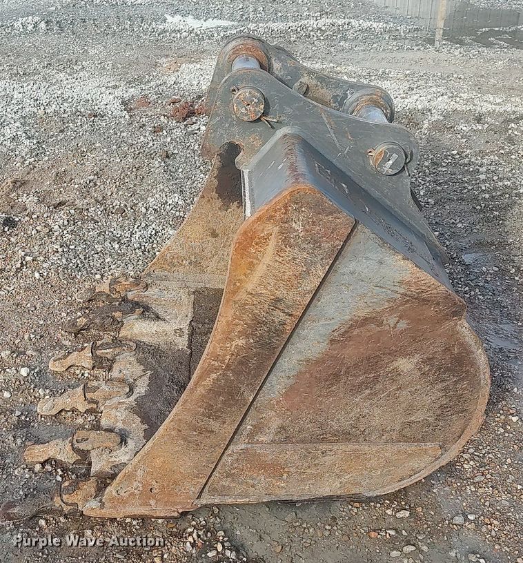 image for item MM9873 Volvo 11839752  excavator bucket