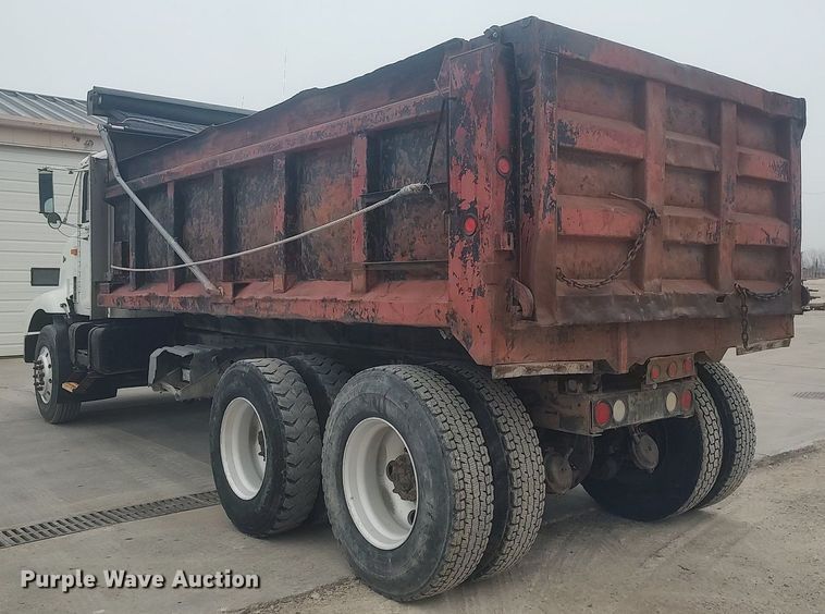 image for item MM9939 1994 International 9200  dump truck