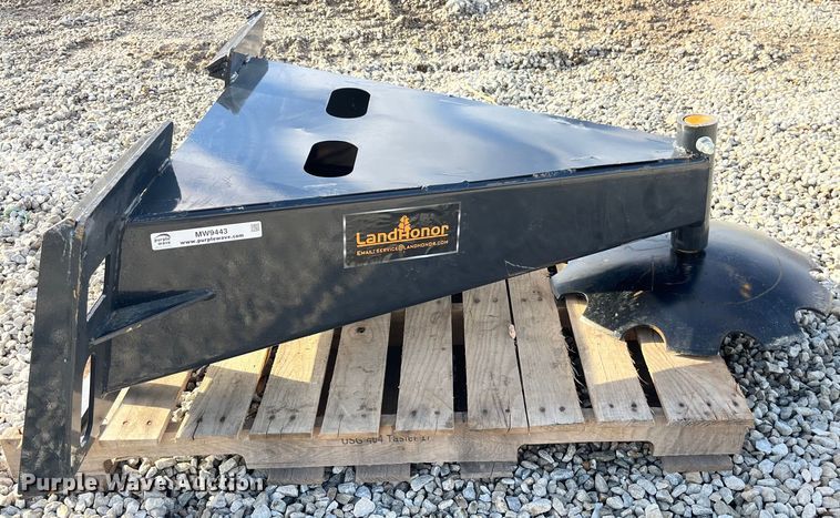 image for item MW9443 LandHonor  skid steer ice scraper