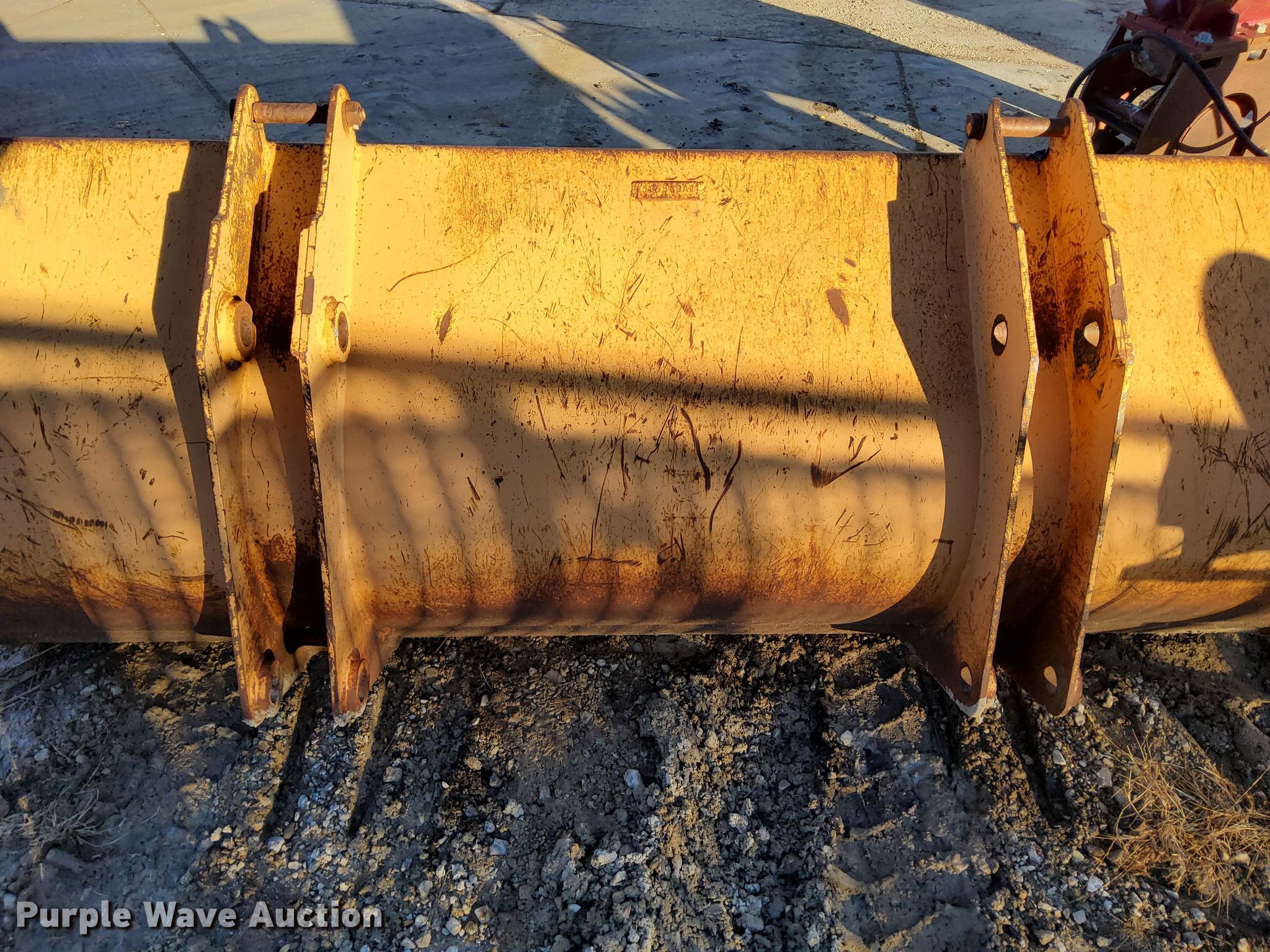 Case 81"W backhoe bucket in Manhattan, KS Item KR9100 sold Purple Wave