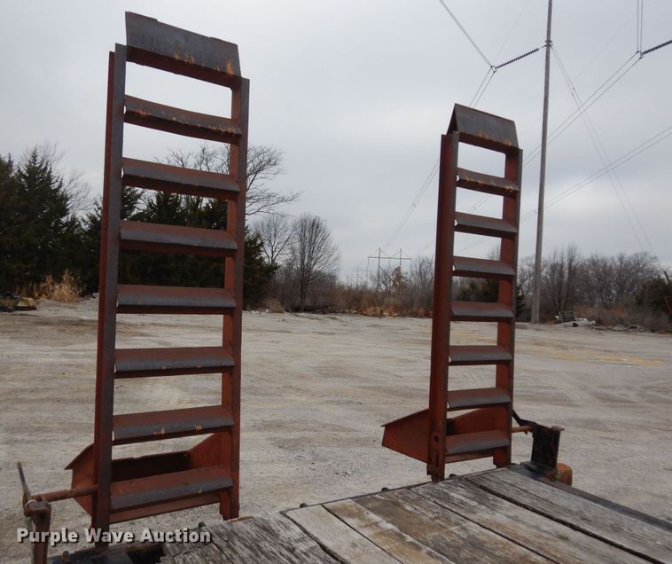 image for item DI6975 2002 Contrail C10  equipment trailer