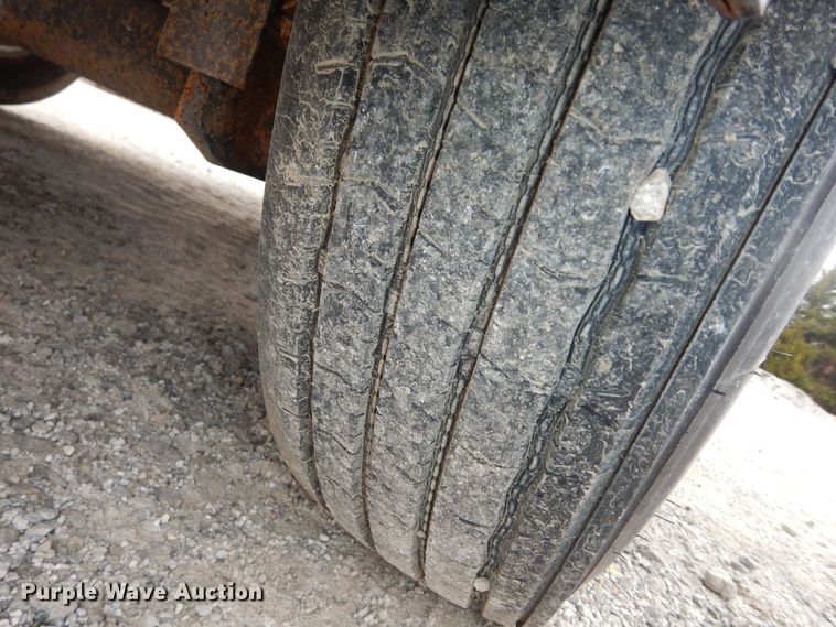 image for item DI6975 2002 Contrail C10  equipment trailer