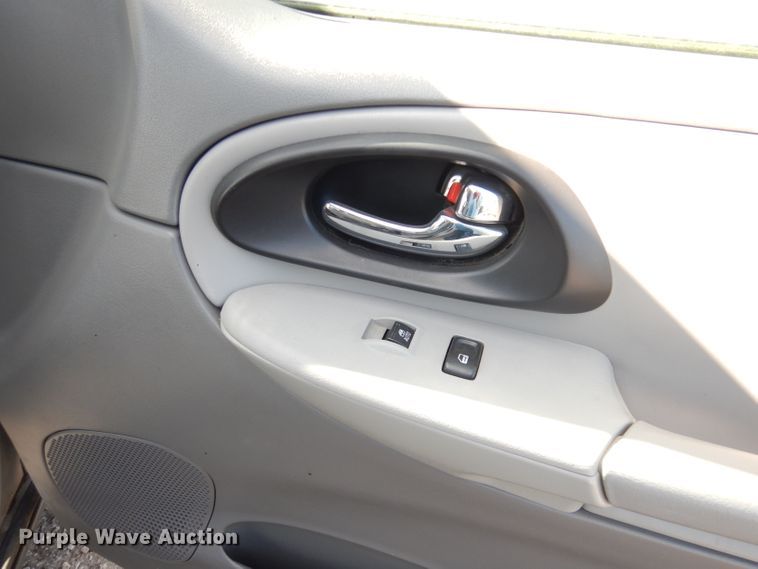 image for item DK3092 2006 Chevrolet TrailBlazer LS  SUV