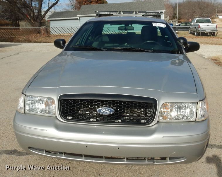 image for item DK7503 2011 Ford Crown Victoria Police Interceptor