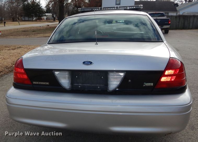 image for item DK7503 2011 Ford Crown Victoria Police Interceptor