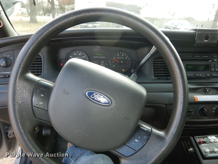 image for item DK7503 2011 Ford Crown Victoria Police Interceptor