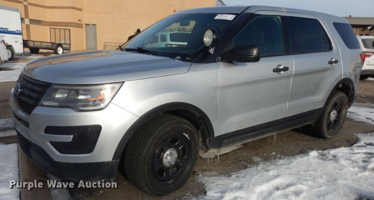 image for item DK7538 2017 Ford Explorer Police Interceptor  SUV