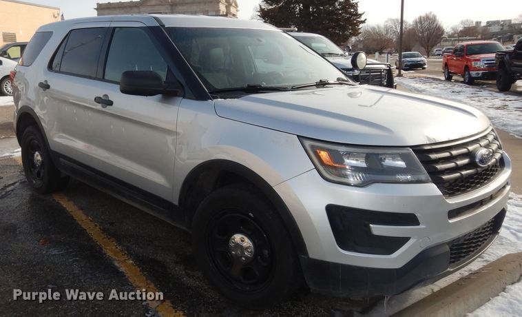 image for item DK7538 2017 Ford Explorer Police Interceptor  SUV