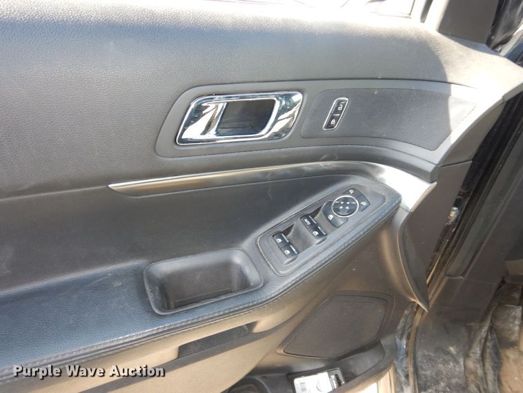 image for item DK7542 2015 Ford Explorer Police Interceptor  SUV