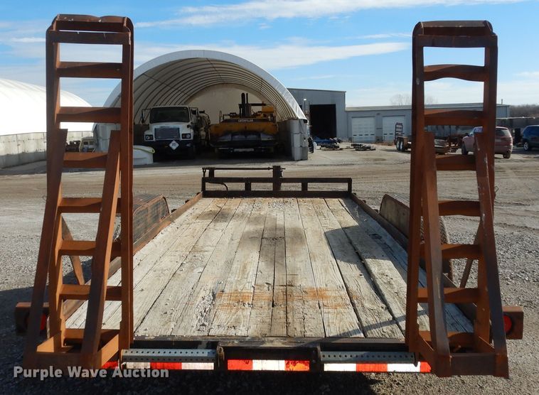 image for item DK7543 2006 Neal  equipment trailer