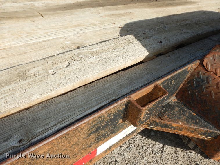 image for item DK7543 2006 Neal  equipment trailer