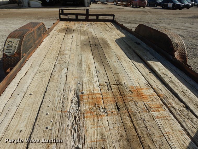 image for item DK7543 2006 Neal  equipment trailer