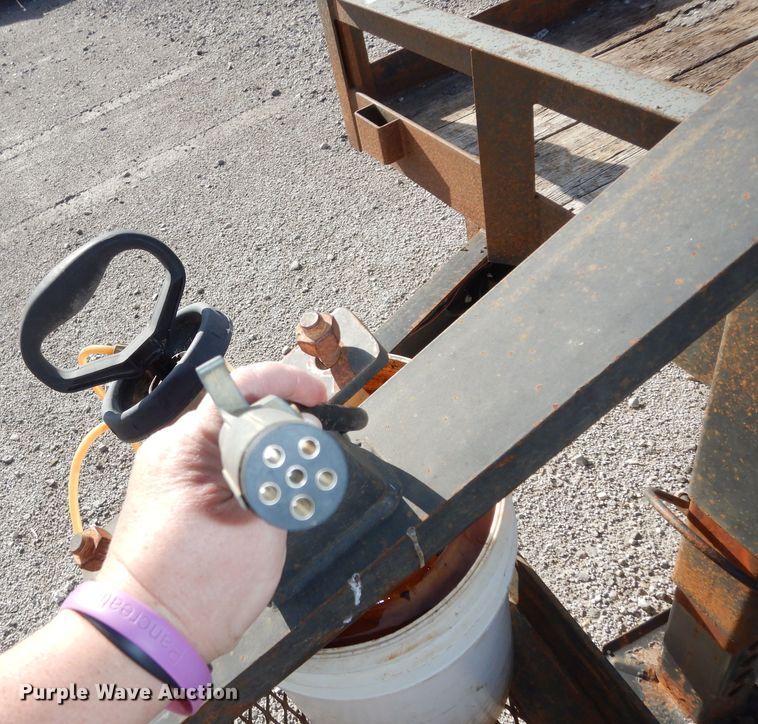 image for item DK7544 2007 Neal  equipment trailer