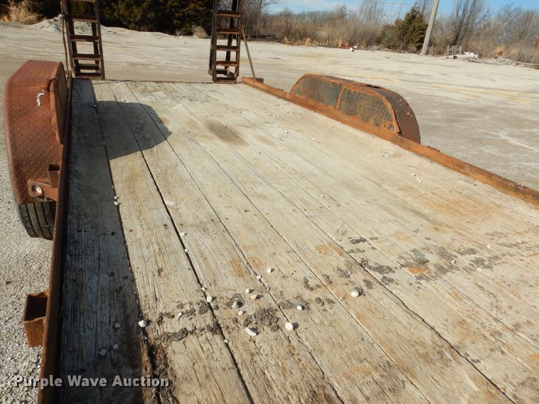 image for item DK7544 2007 Neal  equipment trailer