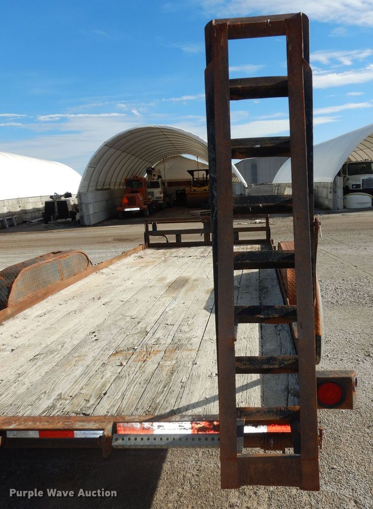 image for item DK7544 2007 Neal  equipment trailer