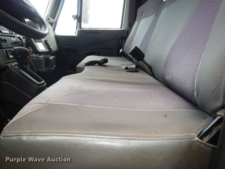 image for item DK7557 2014 International TerraStar  dump truck