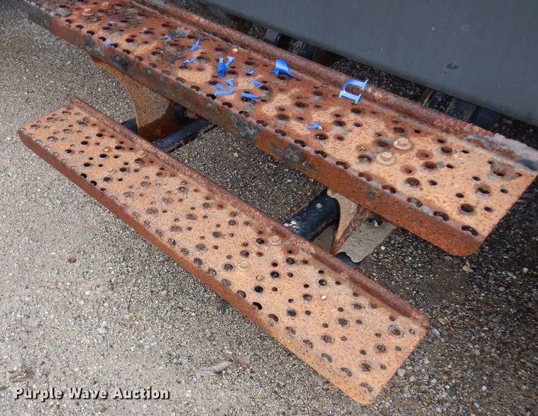 image for item DK7557 2014 International TerraStar  dump truck