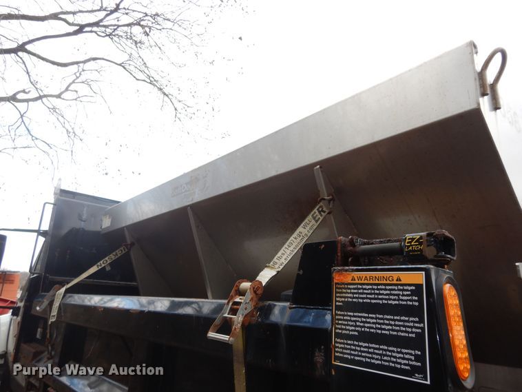 image for item DK7557 2014 International TerraStar  dump truck