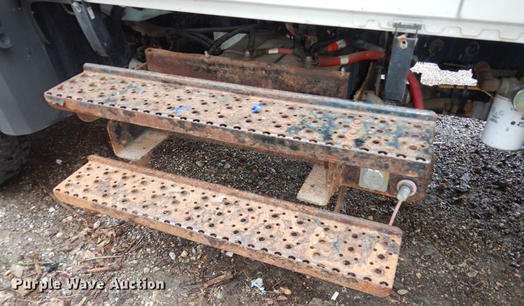 image for item DK7558 2015 International TerraStar  dump truck