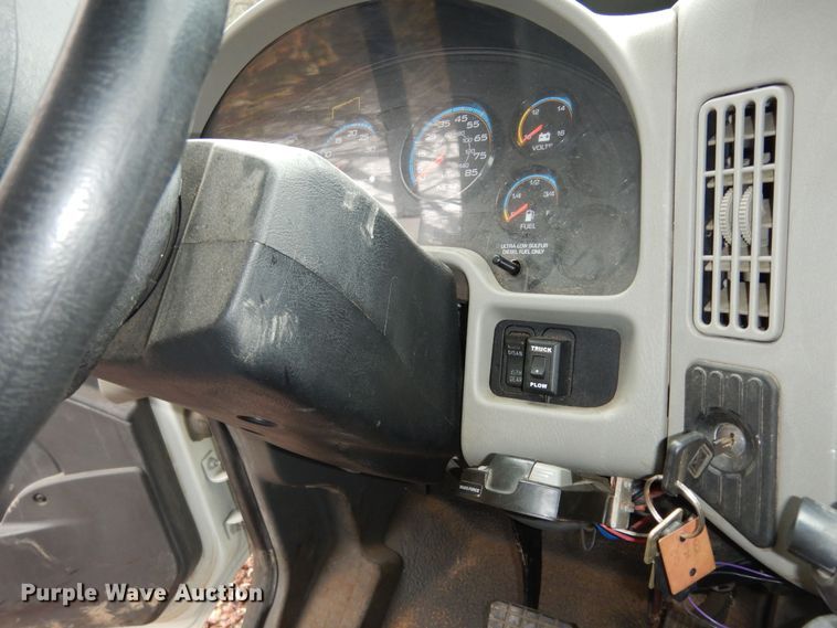 image for item DK7558 2015 International TerraStar  dump truck