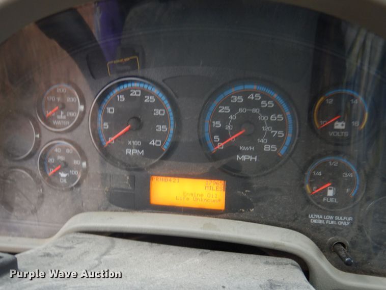 image for item DK7558 2015 International TerraStar  dump truck