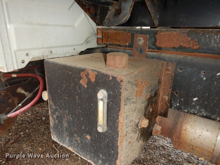 image for item DK7558 2015 International TerraStar  dump truck