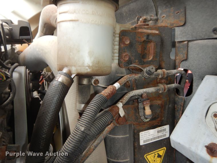 image for item DK7558 2015 International TerraStar  dump truck