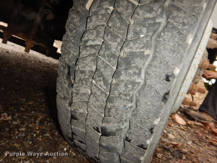 image for item DK7558 2015 International TerraStar  dump truck