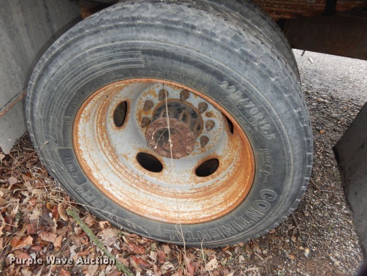 image for item DK7558 2015 International TerraStar  dump truck