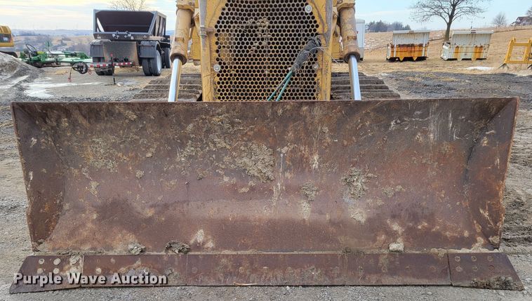 image for item DM8165 1983 Caterpillar D6D  dozer