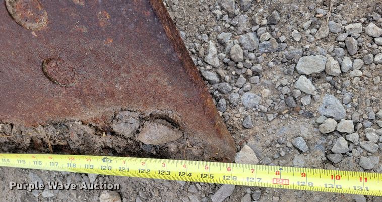 image for item DM8165 1983 Caterpillar D6D  dozer