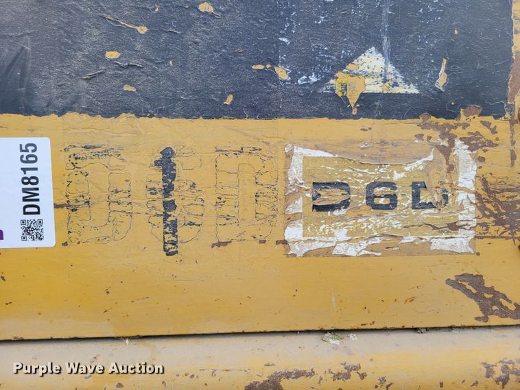 image for item DM8165 1983 Caterpillar D6D  dozer