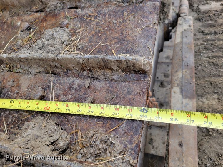 image for item DM8165 1983 Caterpillar D6D  dozer