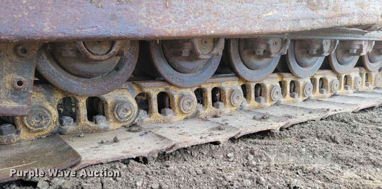 image for item DM8165 1983 Caterpillar D6D  dozer