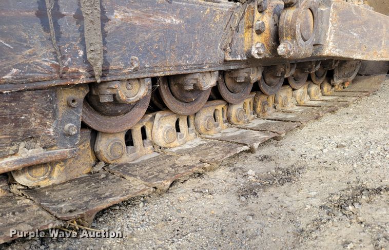 image for item DM8165 1983 Caterpillar D6D  dozer