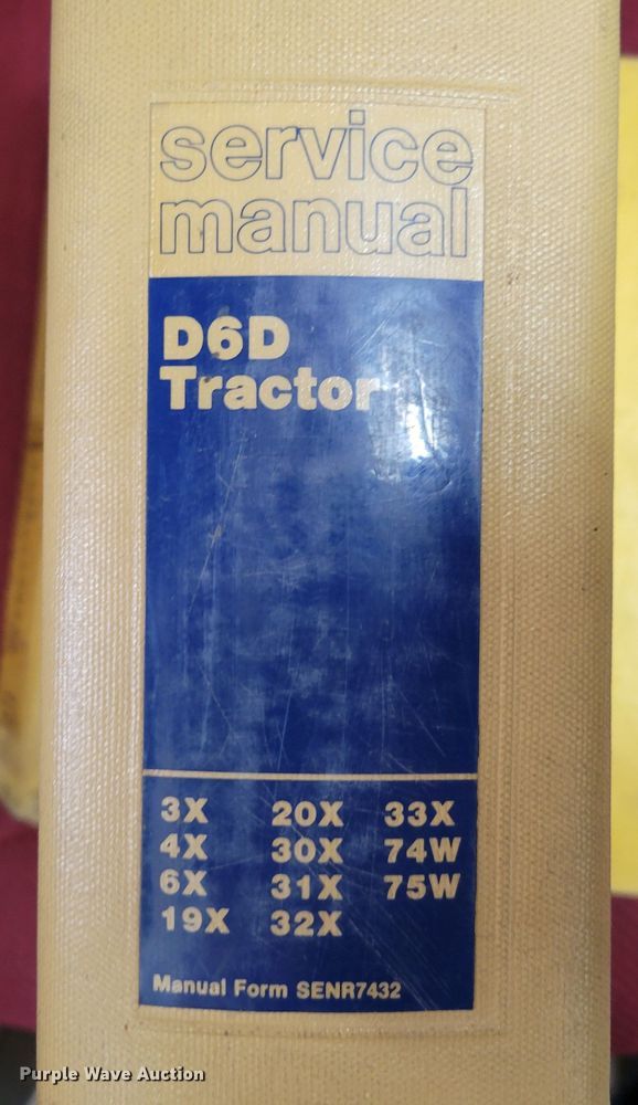 image for item DM8165 1983 Caterpillar D6D  dozer