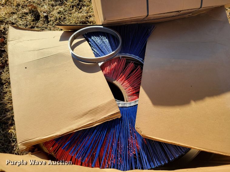 image for item DM8166 Sweepster P84  broom