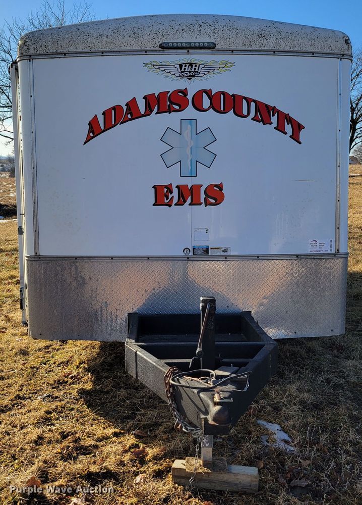 image for item DM8168 2005 H&H Trailers  enclosed cargo trailer