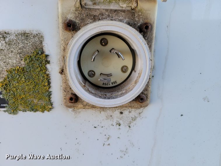 image for item DM8168 2005 H&H Trailers  enclosed cargo trailer