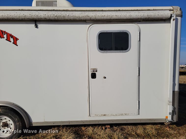 image for item DM8168 2005 H&H Trailers  enclosed cargo trailer