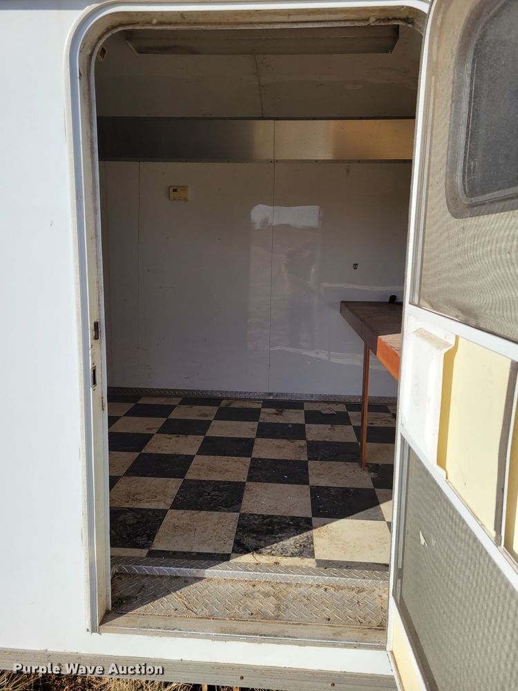 image for item DM8168 2005 H&H Trailers  enclosed cargo trailer