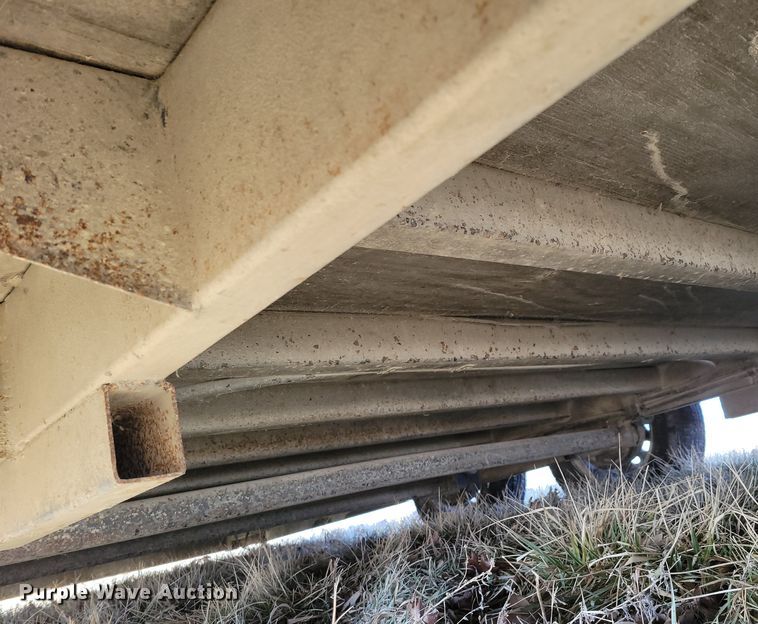 image for item DM8168 2005 H&H Trailers  enclosed cargo trailer