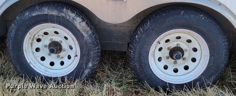 image for item DM8168 2005 H&H Trailers  enclosed cargo trailer