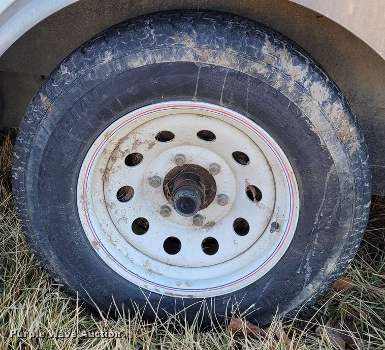 image for item DM8168 2005 H&H Trailers  enclosed cargo trailer