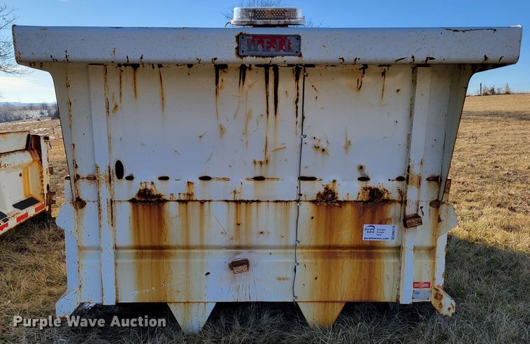 image for item DM8170 Heil SL5YD10  dump bed