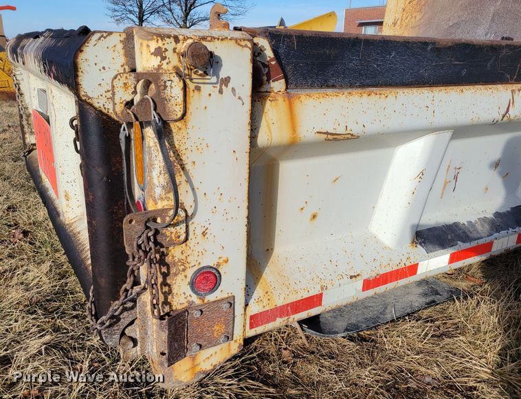 image for item DM8170 Heil SL5YD10  dump bed